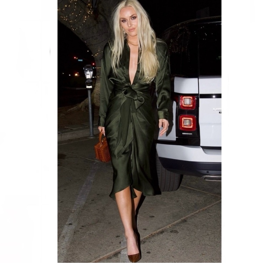 NEW DIVINE HERITAGE GREEN SILK GATHERED MIDI SHIRT DRESS - Picture 6 of 6